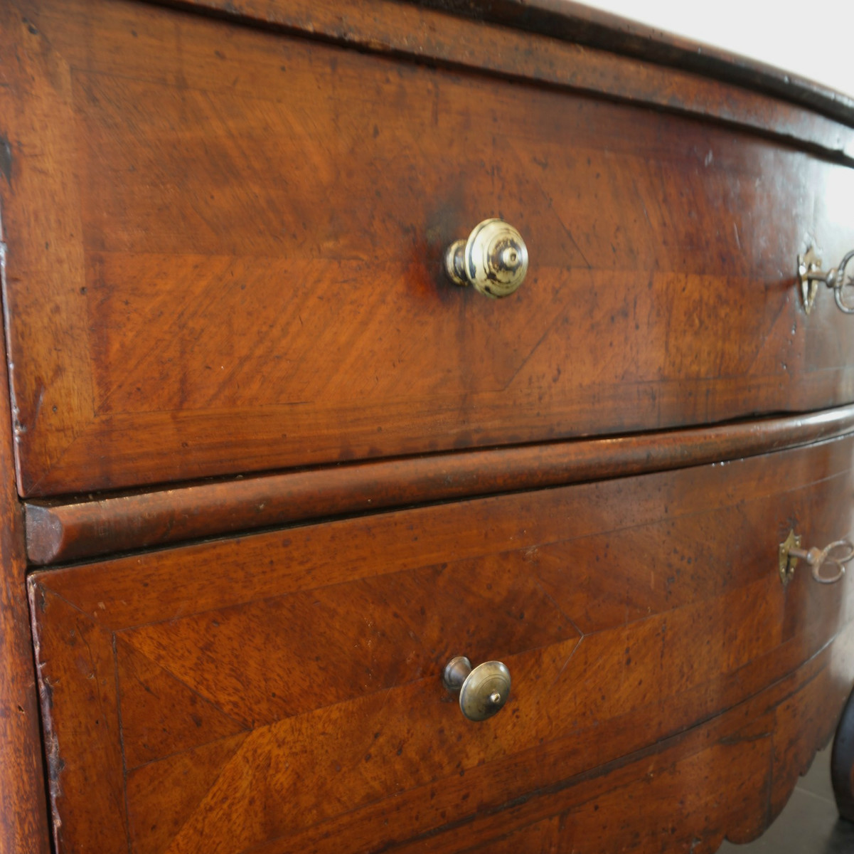 18th century Piemonte Commode