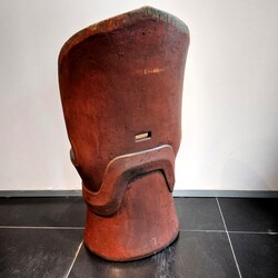 19th Century Norwegian Kubbestol Pine Small Proportions folkart in pine, Norwegian