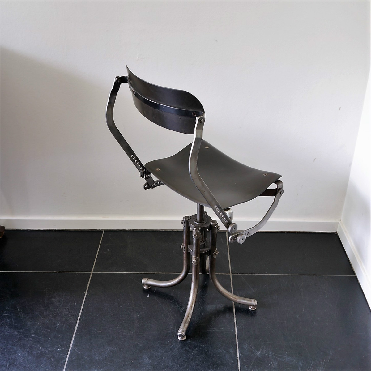 industrial Bienaise Chair