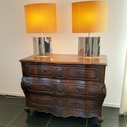 Early 18th Cent. Commode Tombeau, Tarn, Original Patina! Louis XV - Regence in walnut, France, Tarn 1700